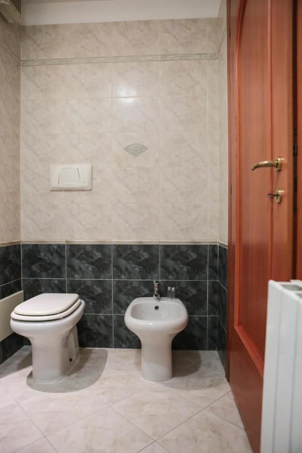 Monreale House Apartment Cagliari Ngoại thất bức ảnh
