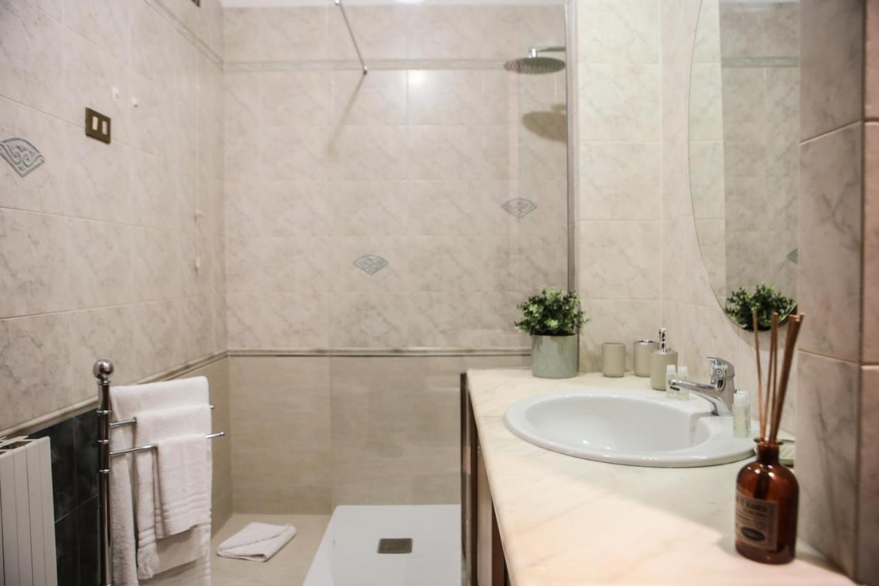 Monreale House Apartment Cagliari Ngoại thất bức ảnh